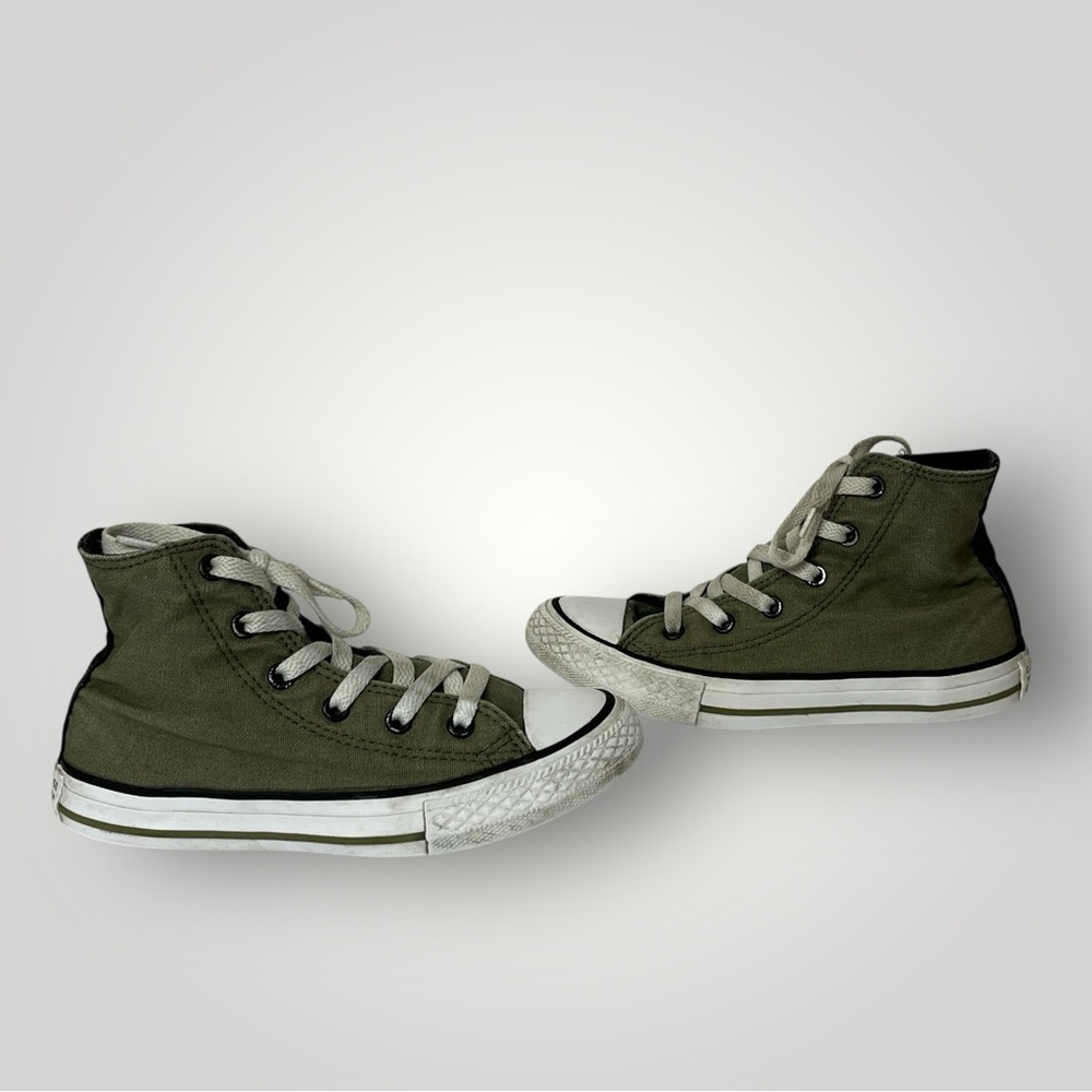 Converse Hi Field‎ Surplus Olive Chuck Taylor Hi Top Sneakers Junior Size 1